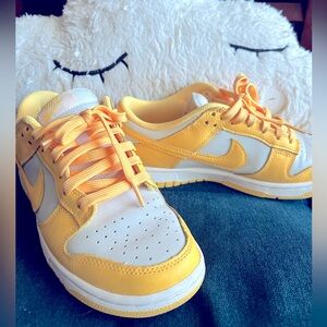Citron Nike dunks